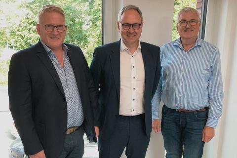 v.l.n.r. Heinrich Temmink (Heinrich Temmink GmbH & Co. KG), Stephan Aumann (KonvOY), Josef Terhalle (Terhalle Holzbau GmbH)